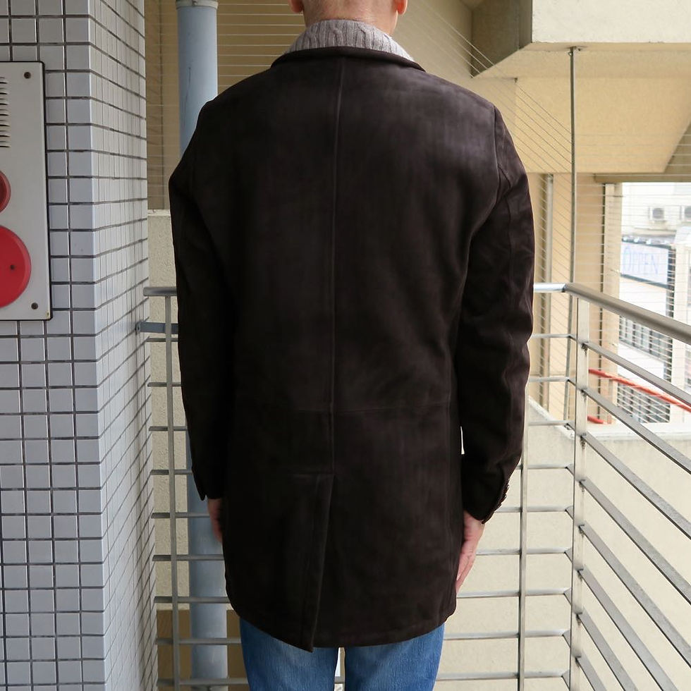 サムネイル： MB17 トナカイ革のショートコート