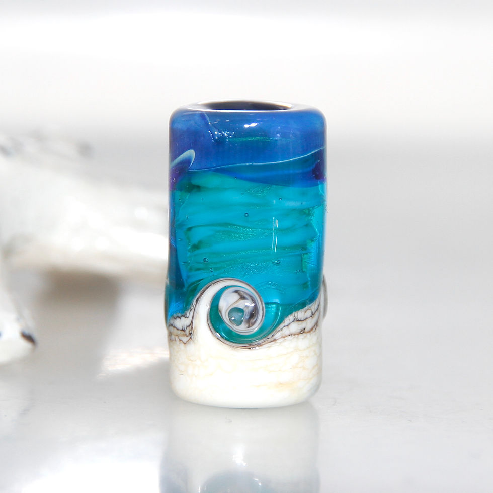 Thumbnail: beach dread bead
