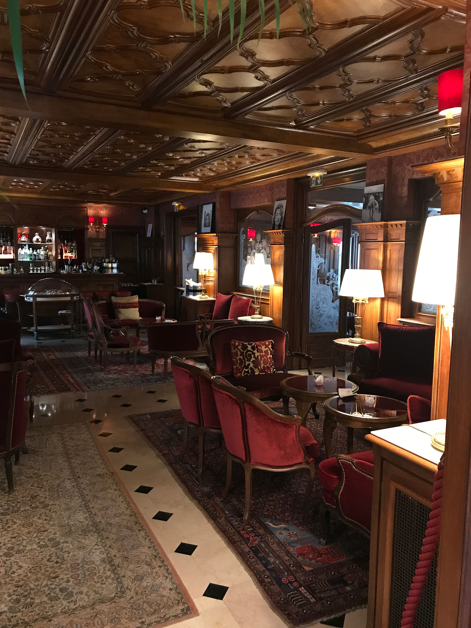 The English Bar at The Hotel Regina Louvre