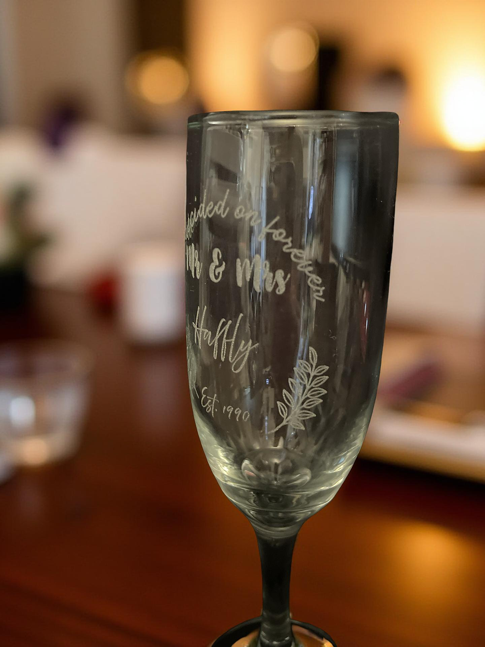 Thumbnail: Customized Champagne Flutes set 2