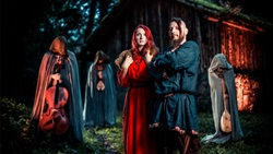 Los maestros del folk metal progresivo polaco PERCIVAL SCHUTTENBACH lanzaron " Ćwier ćwieku muzyki " y resumen 25 años de actividad