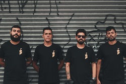 Nuevo Sencillo de la Banda Descaso: "Madrugada na Augusta" - Homenaje a la Vida Nocturna Brasileña