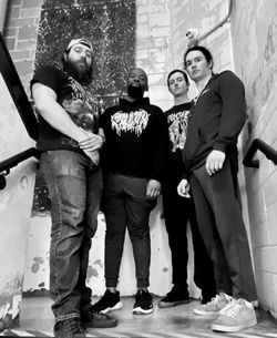 Vulnificus lanzará su álbum debut de death metal técnico y brutal, Inclination, el 10 de octubre a través de Comatose Music.