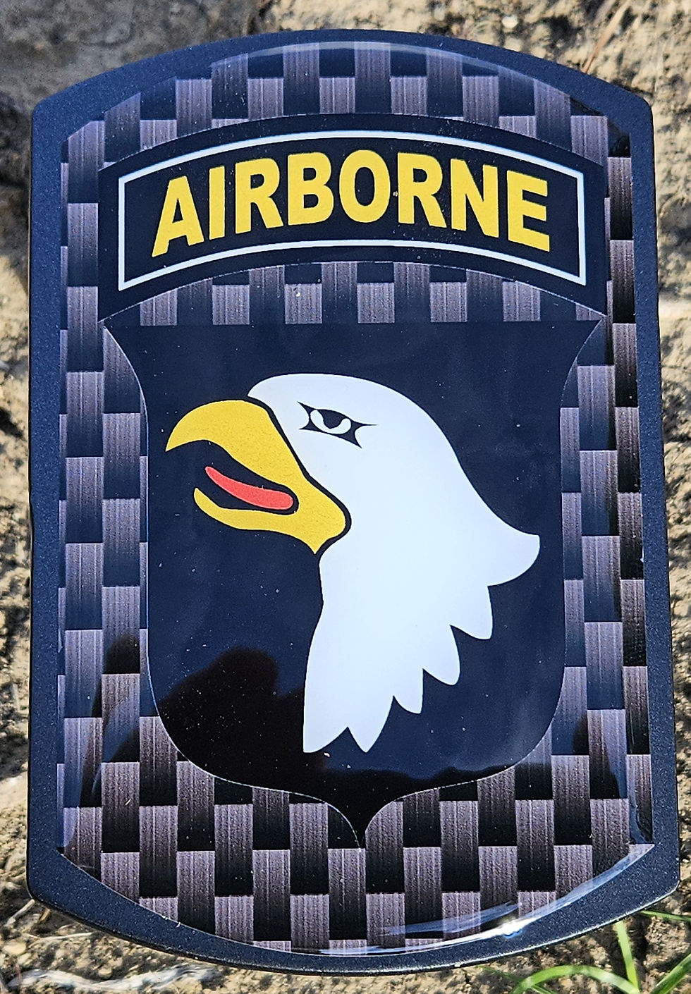 Thumbnail: U.S. Army – 101st Airborne Division “Screaming Eagles” Trailer Hitch Cover