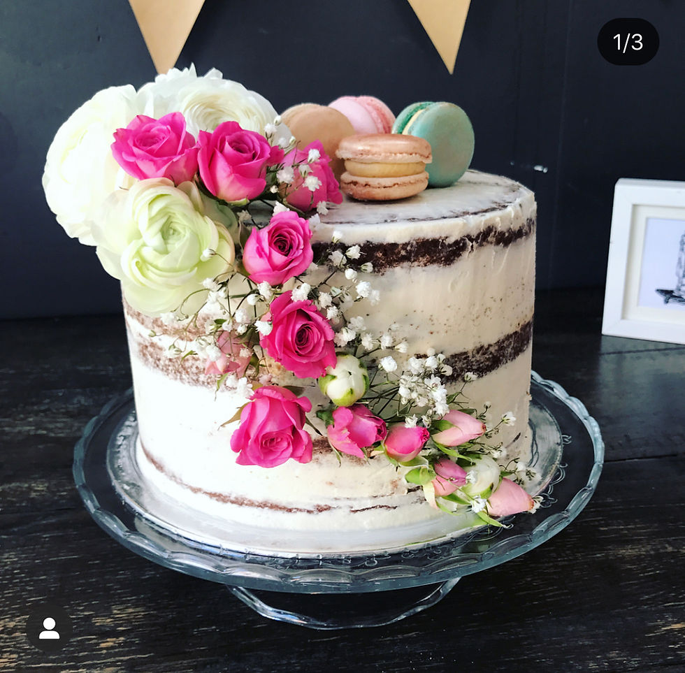 1 Tiered Semi-Naked Cake