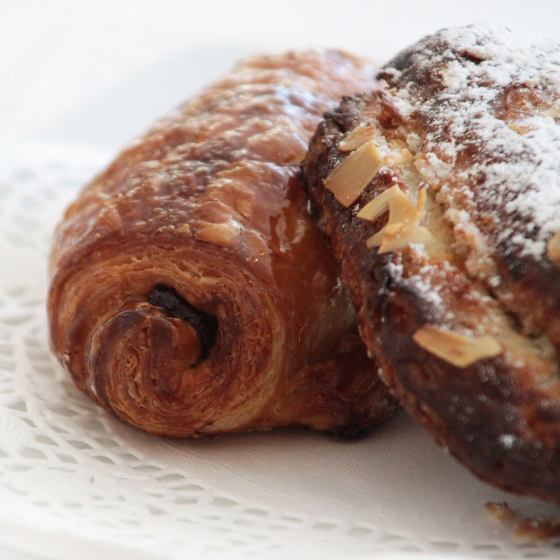 BRUNCH SUNDAYS - APRIL