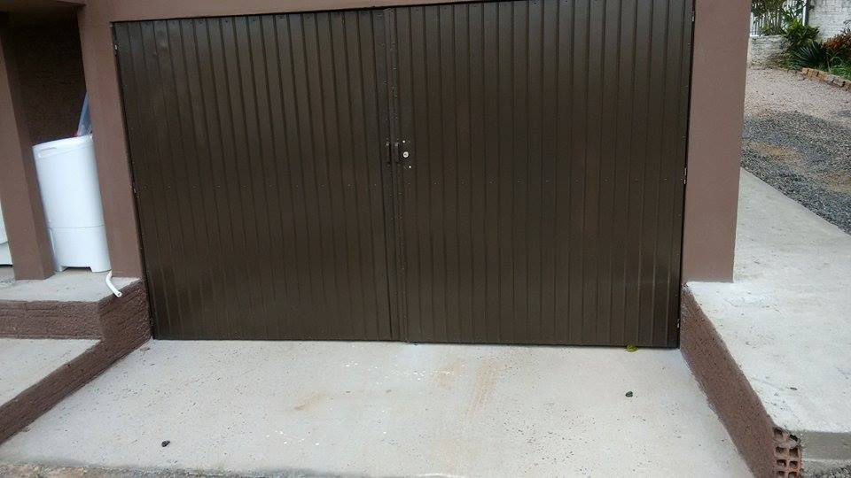 portao folha com fechadura pino