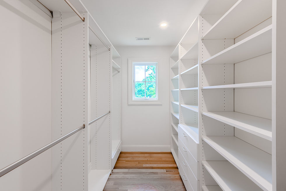 pisano_taylor-closet-2.jpg