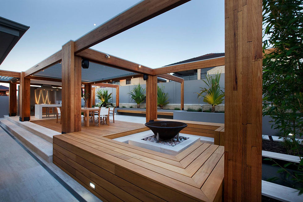 Backyard-With-Teak-Decking_16.jpg