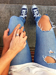 10 fun engagement ring reveals