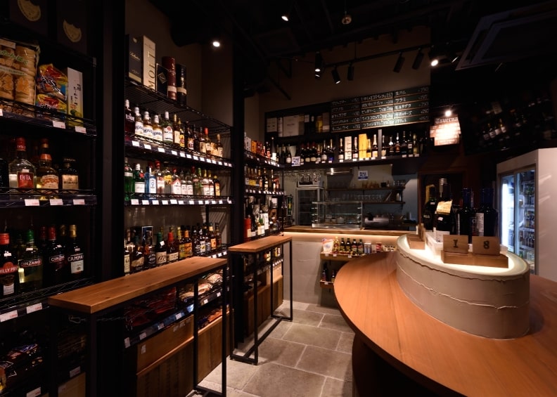 飲食店内装工事の施工写真