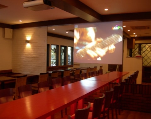 after 総席数55席のお洒落なビールバーに仕上がりました