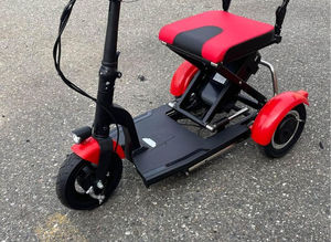 Armada Centauri 3 wheel FOLDING Mobility Scooter...jpeg