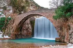 elati-pertouli