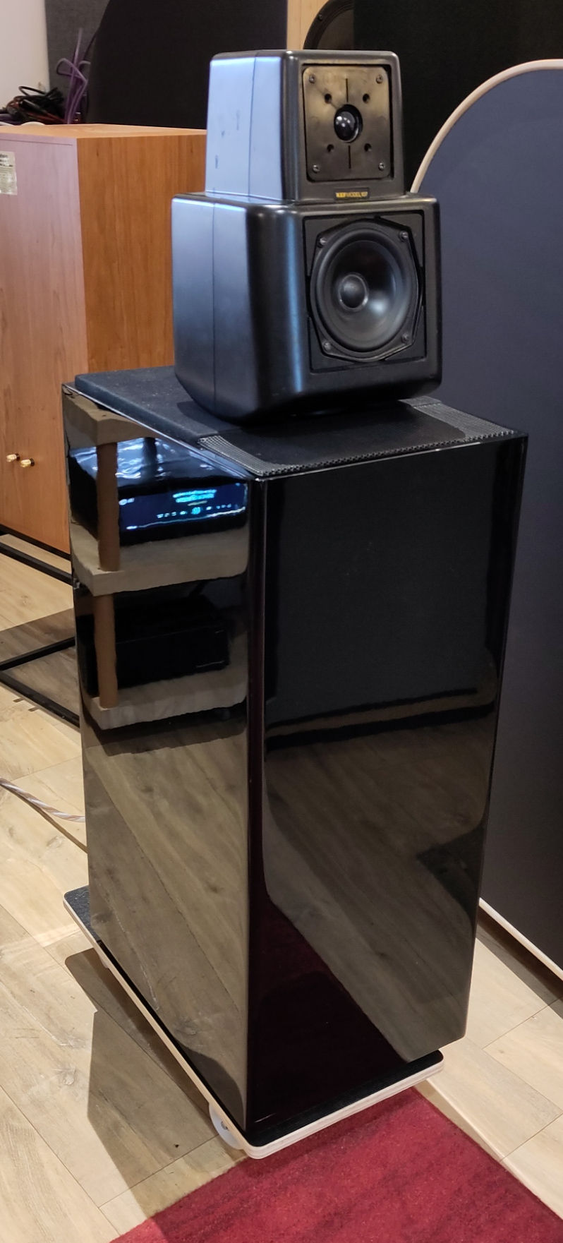 Miniature : Kef 107 Kube