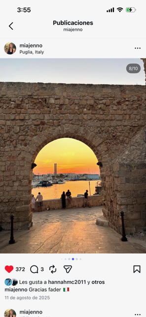 A photo of irish Mia Jenno as inspiration in Art by crayón