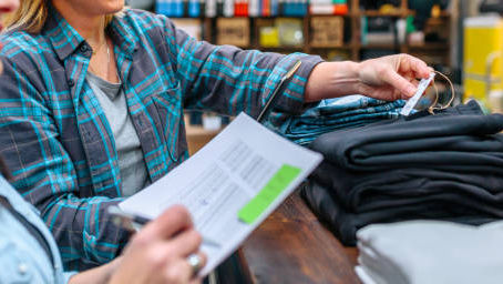 How to Negotiate Better Pricing on Bulk Uniform Orders