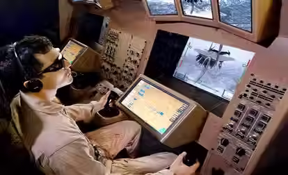 Kc-46-tanker-interior-pilot