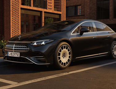 مرسيدس إي كيو أس