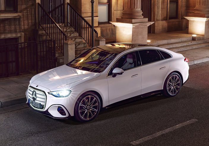 Mercedes-Benz-C-Class_EV 1.jpg
