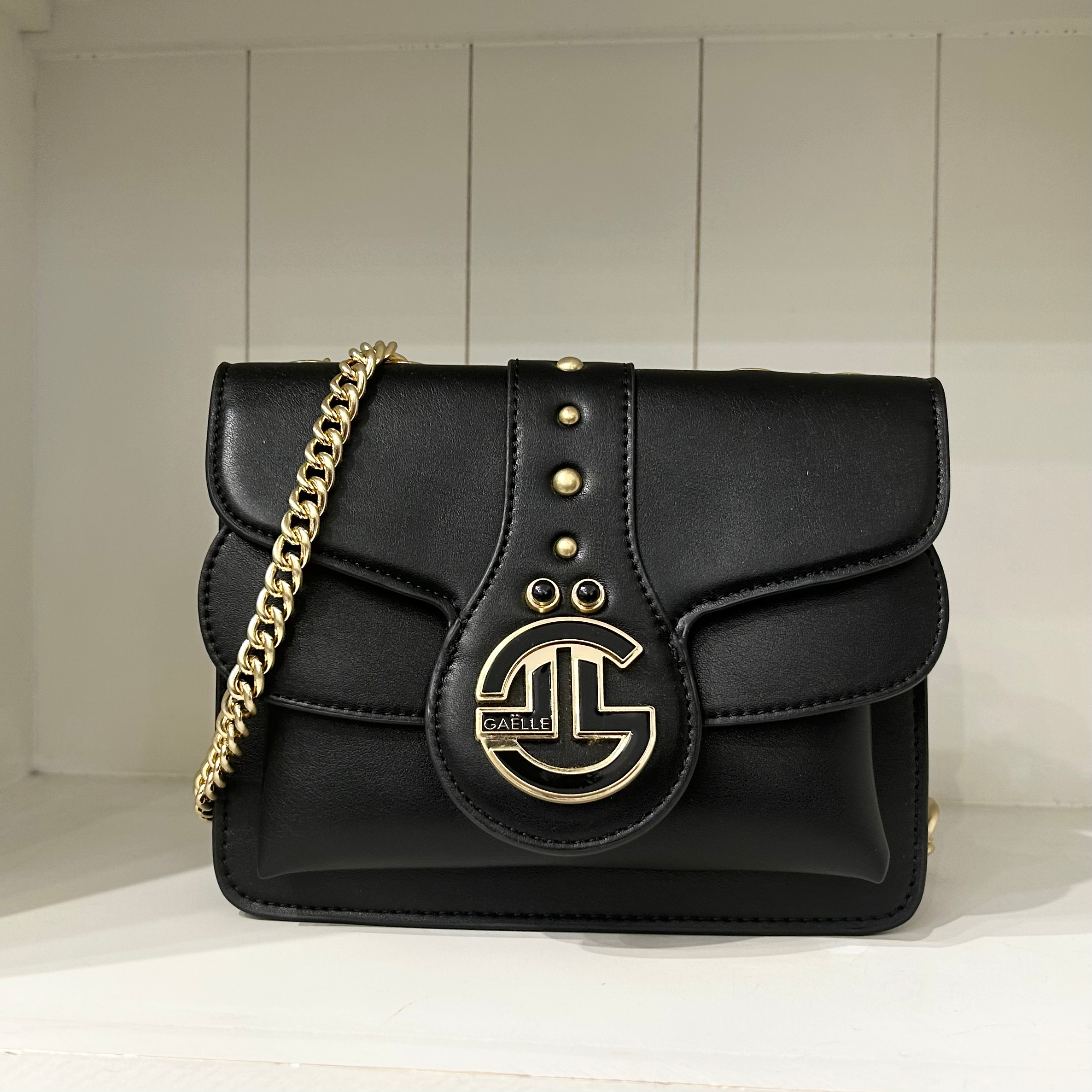 GAELLE borsa in ecopelle con logo monogramma (nero)