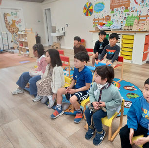 아이들의 웃음 속에 믿음이 자랍니다.