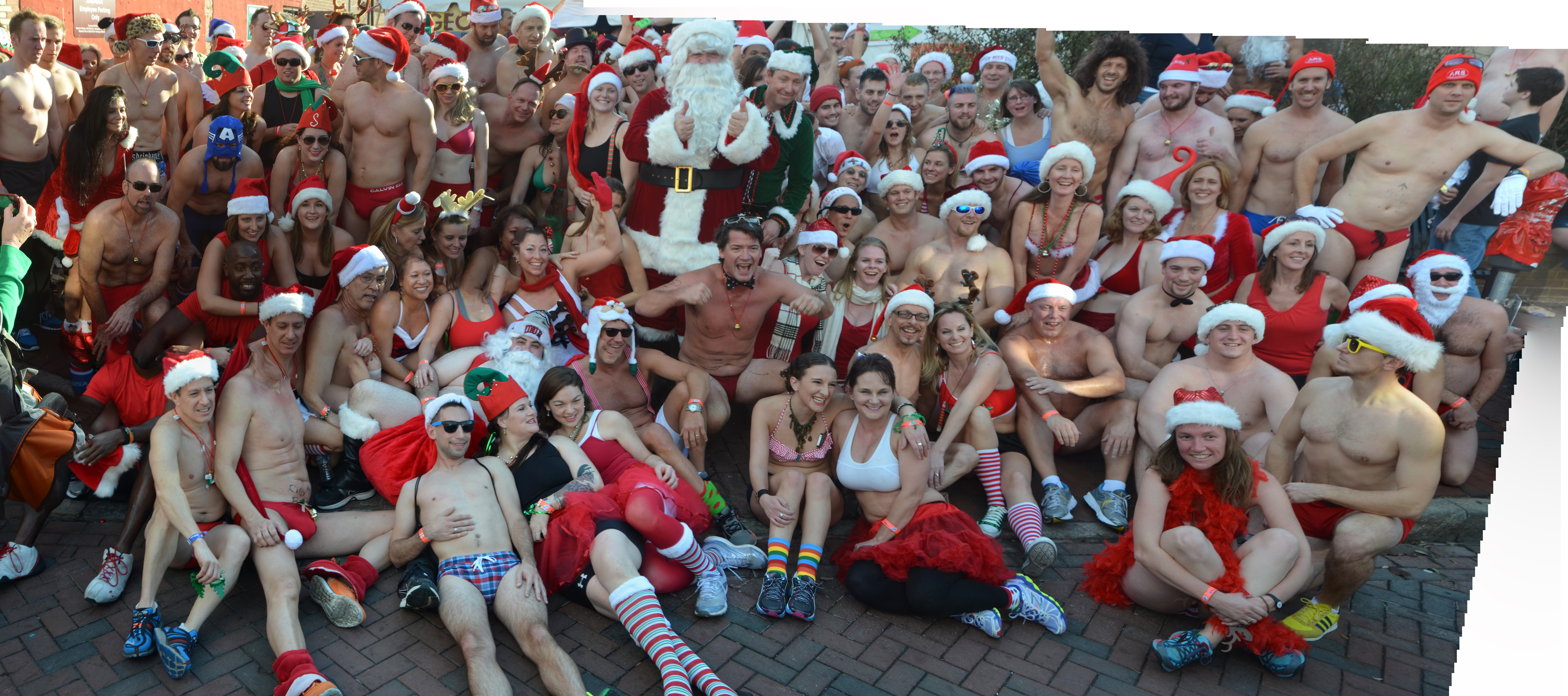 Santa Speedo Run 13114492