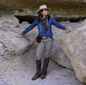 Belinda Braithwaite Cave Paintings Baja.