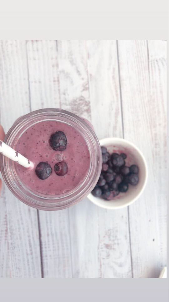 Blueberry Mango Smoothie