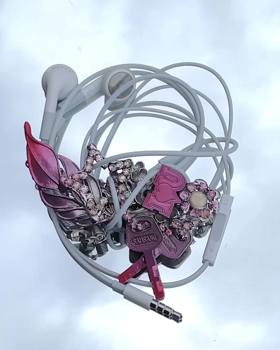 Thumbnail: [ Keynote Crush – Earphone Necklace✩♬₊˚.]