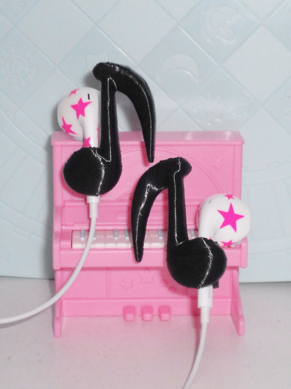 Thumbnail: [ Music Note Earphone Attachment ♪ ‧₊˚]