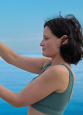 virginie yoga parents enfants.jpeg