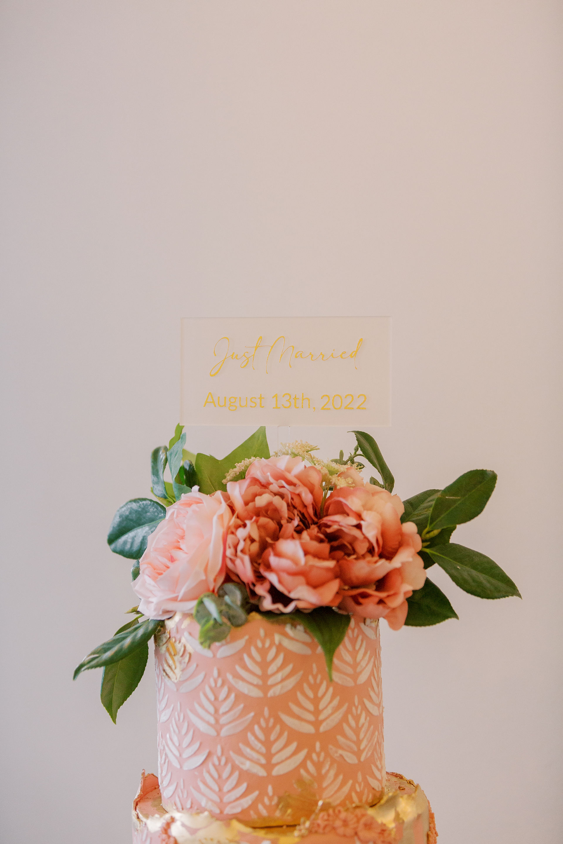 Wedding cake for the Enchanted Gardens photography workshop
