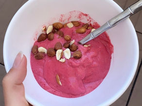 Nice cream framboise-coco (crème glacée vegan)