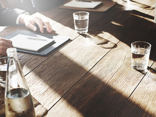 Supplier Negotiations Tips: Close the Right Deal