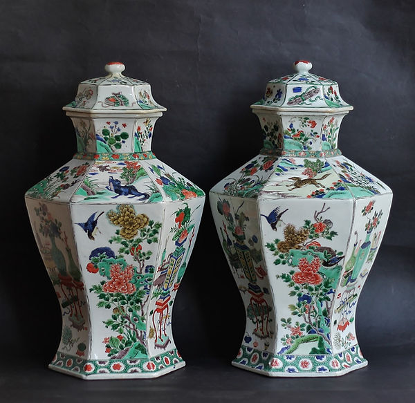 Béalu_-_Paire_vases_Chine_-_SOA_2019_-_G