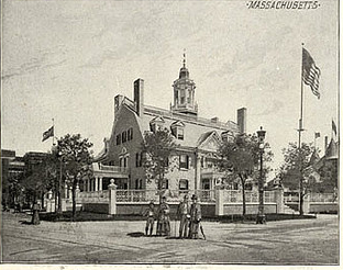 The Colonial Revival Heads West