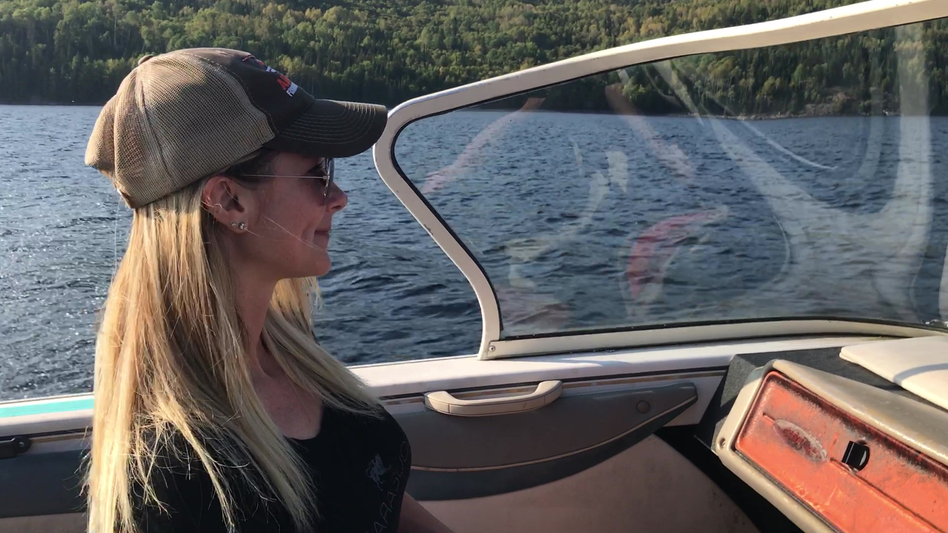 Forfaits de pêche à la perchaude — Air-Dale Fishing & Hunting – Air-Dale Fishing & Hunting