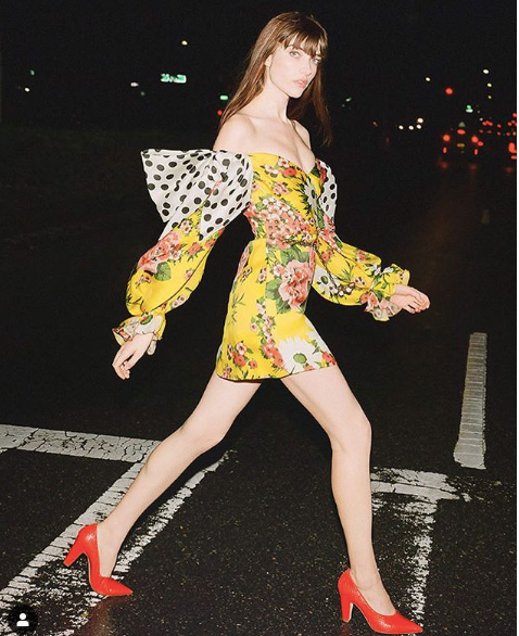 @CarolinaHerrera polka dots were mixed with other fun prints for a very modern take on the pattern. mage courtesy of @CarolinaHerrera