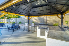 outdoor kitchen builder Phoenix