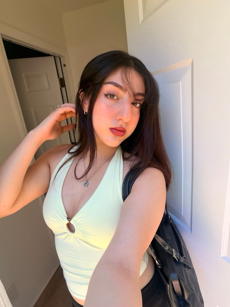 Sofia - Secretary