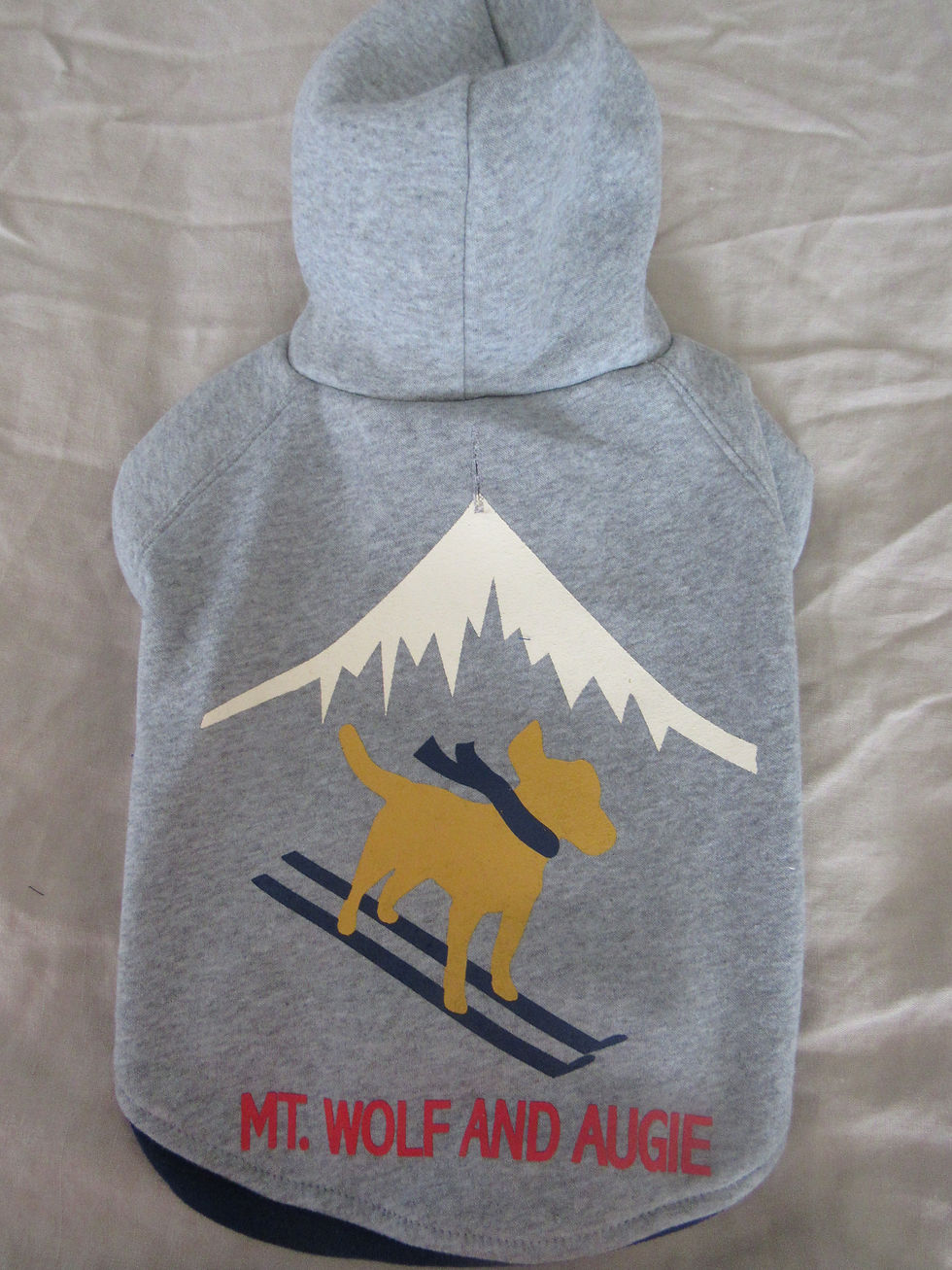 Thumbnail: Ellen Degeneres- Dog Ski Hoodie