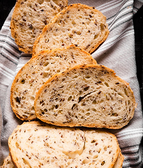 close-up-delicious-slices-bread.jpg