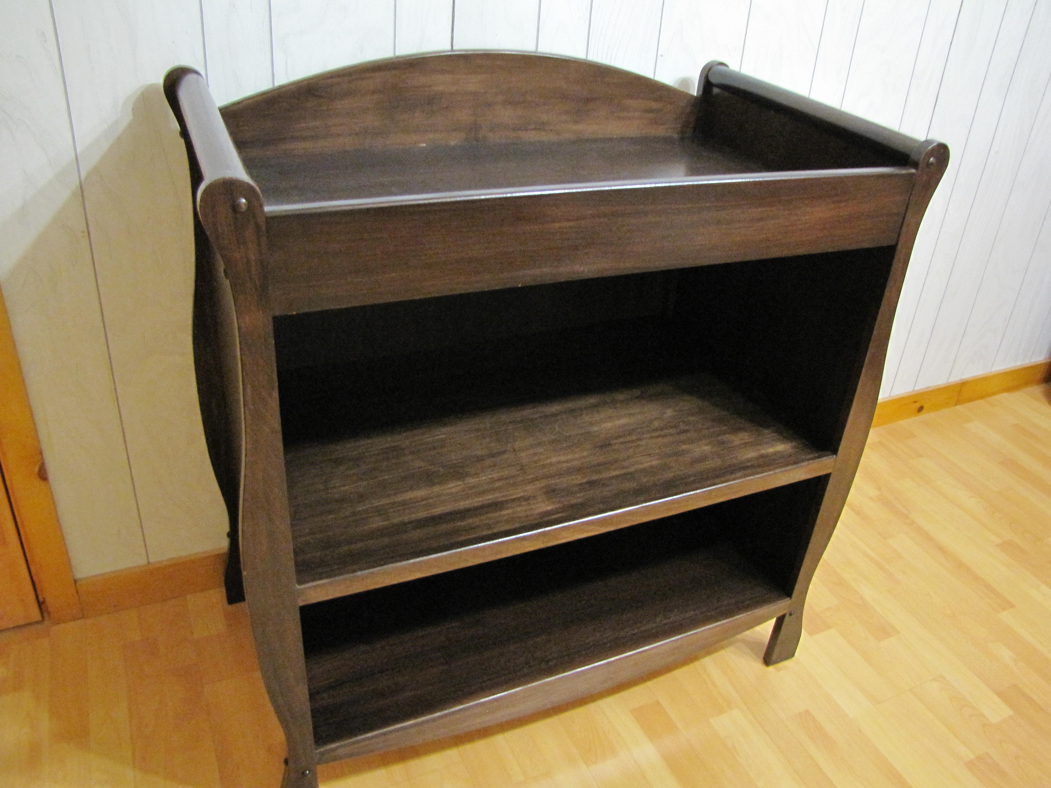 Table à langer en merisier