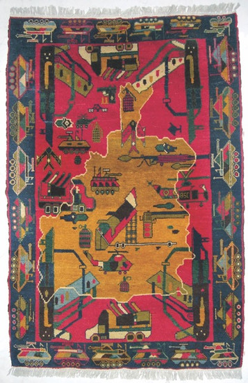 Tapis War Rug