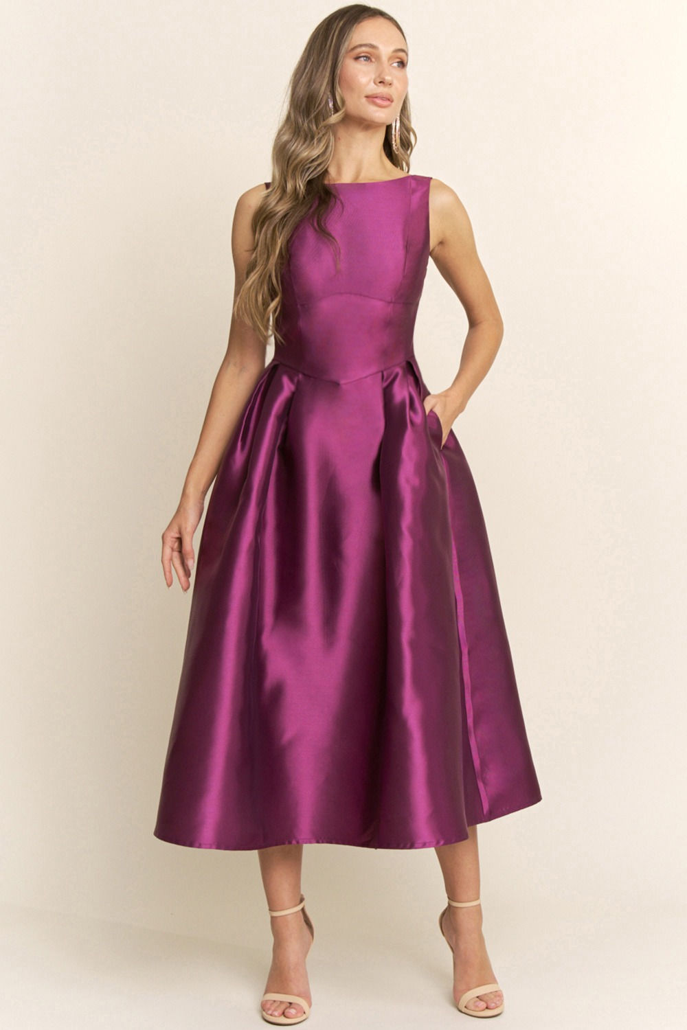 Bateau Neck Sleeveless A-Line Midi Dress