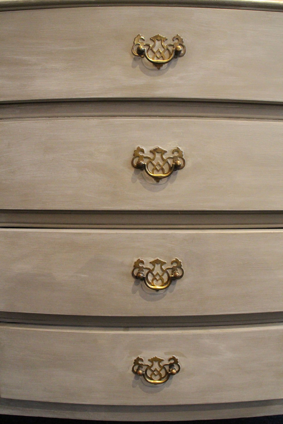 Thumbnail: Vintage Shabby Chic Sideboard
