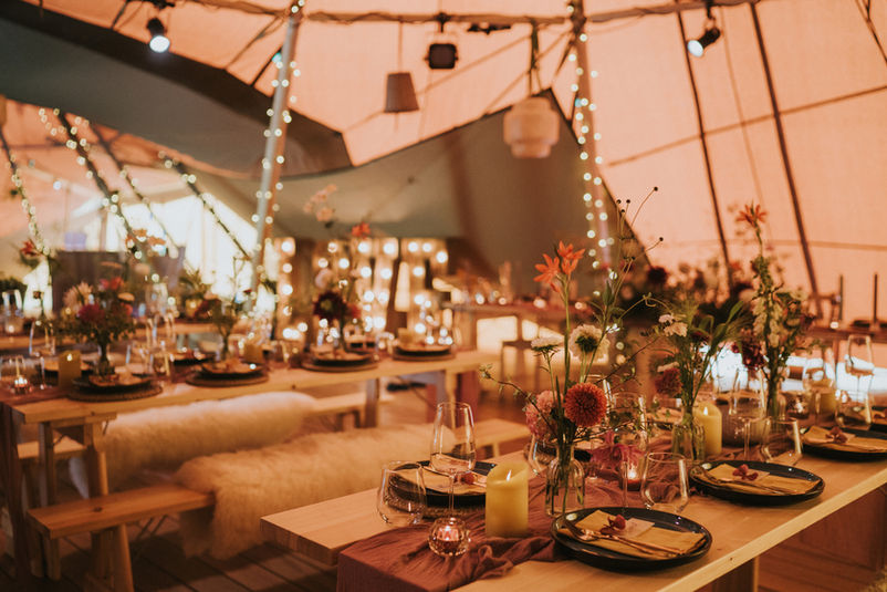  Stylish Table With Flowers & Candles
