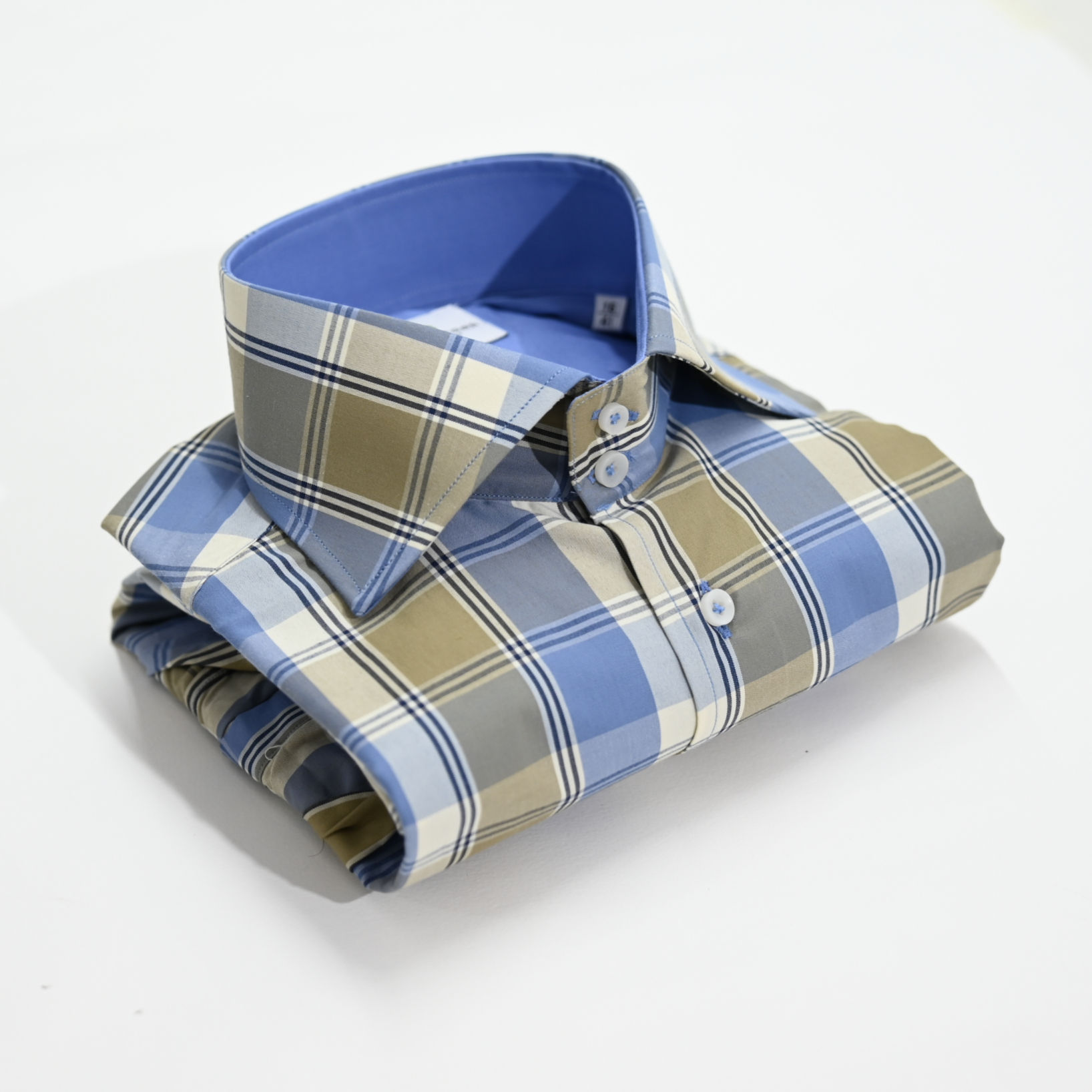 TF2604 - Camicia con collo Classic 5.62 doppio Bottone