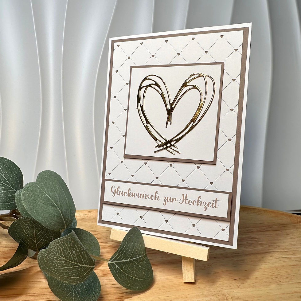 Miniaturbild: Handgemachte Hochzeitskarten aus Papier